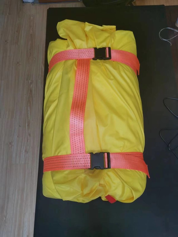 منتجات العزل الحراري للسيارات ذات الأداء العالي 6*8m مادة مقاومة للحرارة